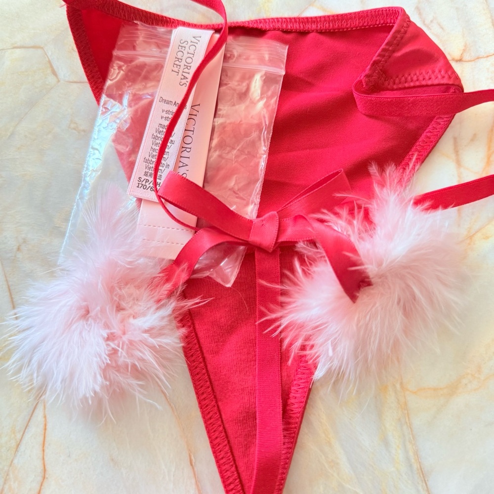 Gorgeous Victoria’s Secret Very Sexy Thong‎ Panty Lace Satin Silky V-String